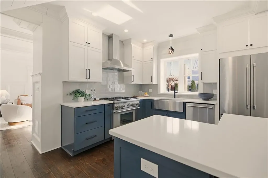 5 Dresser Street Newport RI 02840