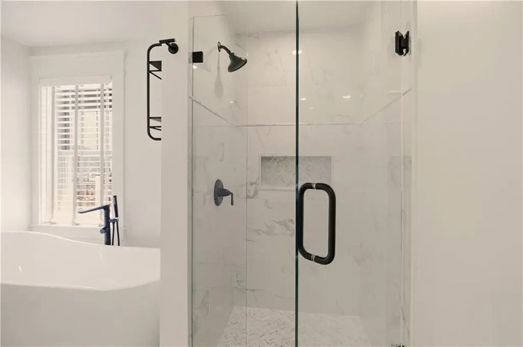 5 Dresser Street Newport RI 02840