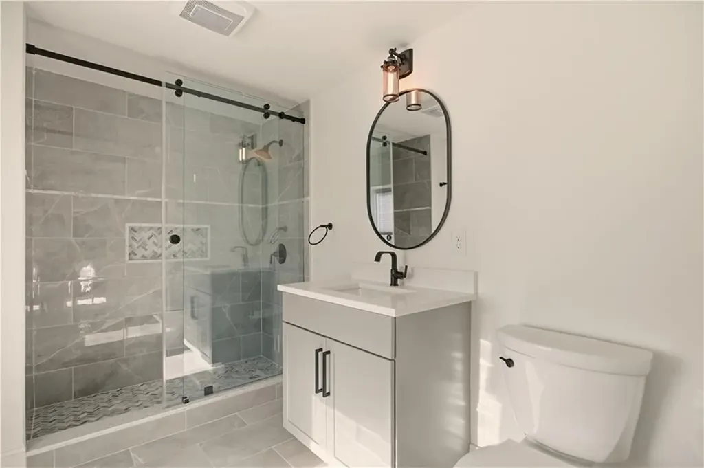 5 Dresser Street Newport RI 02840