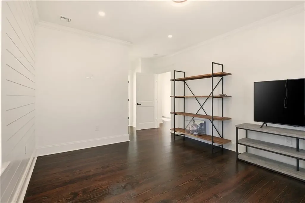 5 Dresser Street Newport RI 02840