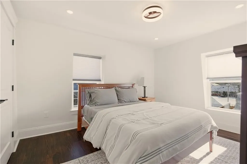 5 Dresser Street Newport RI 02840