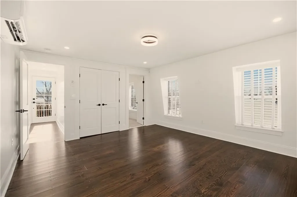 5 Dresser Street Newport RI 02840