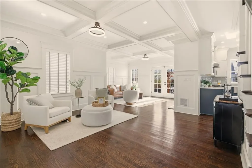 5 Dresser Street Newport RI 02840