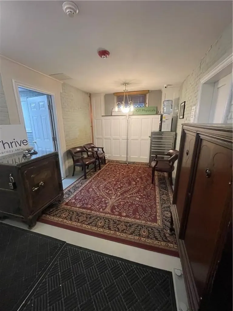 390 Broadway Providence RI 02909