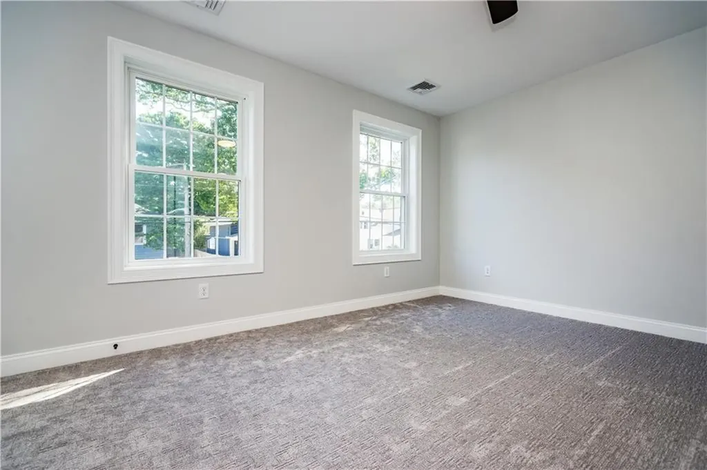 345 Nausauket Road Warwick RI 02886