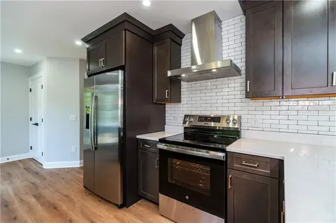 345 Nausauket Road Warwick RI 02886