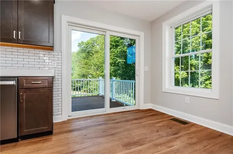 345 Nausauket Road Warwick RI 02886