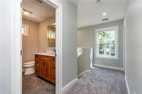 345 Nausauket Road Warwick RI 02886