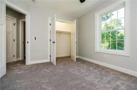 345 Nausauket Road Warwick RI 02886