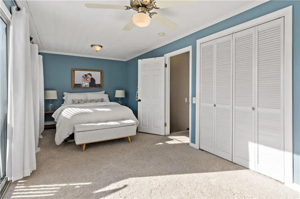 10 Cosett Road Warwick RI 02886