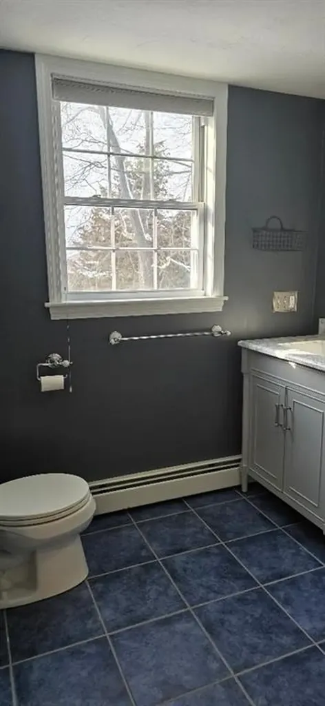 852 Anthony Road Portsmouth RI 02871