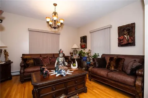 546 Lonsdale Avenue Central Falls RI 02863
