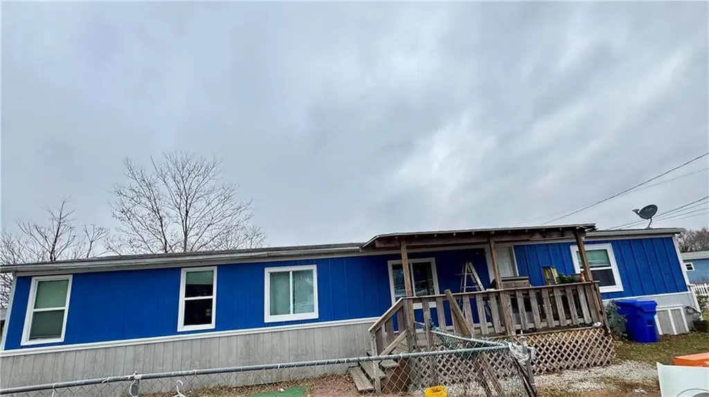 91 Seabiscuit Place Pawtucket RI 02861