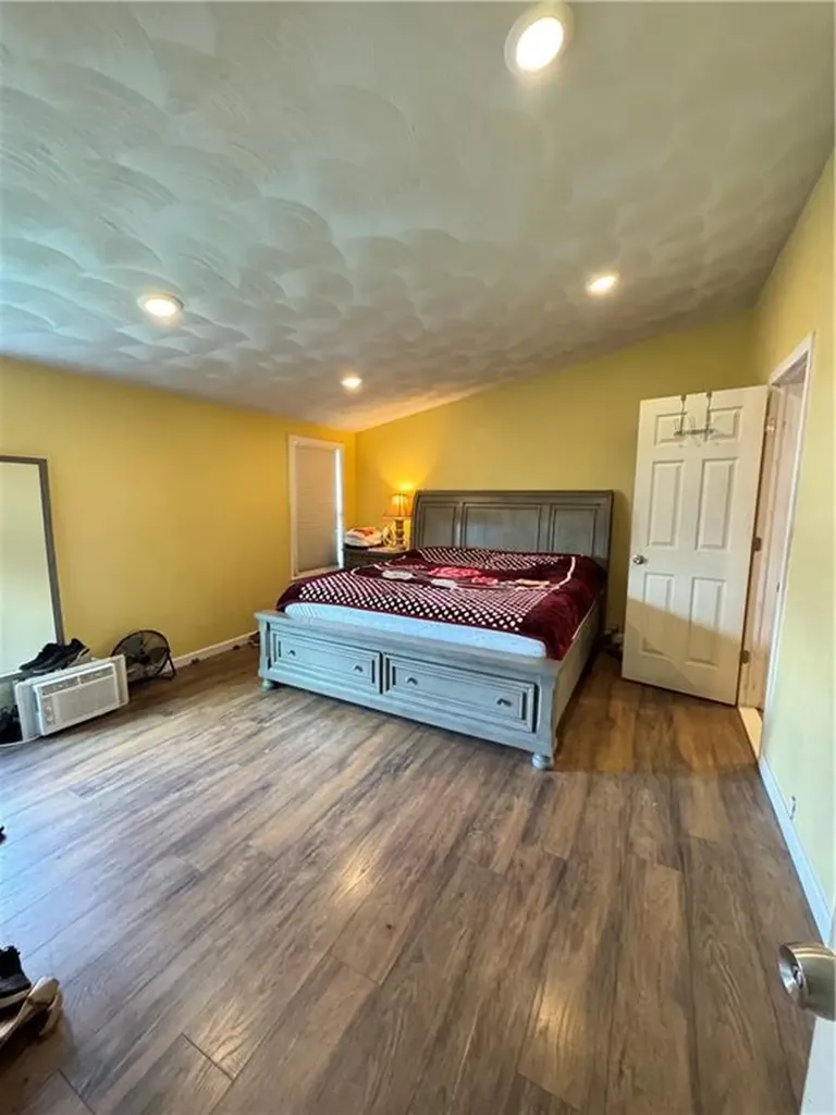 91 Seabiscuit Place Pawtucket RI 02861