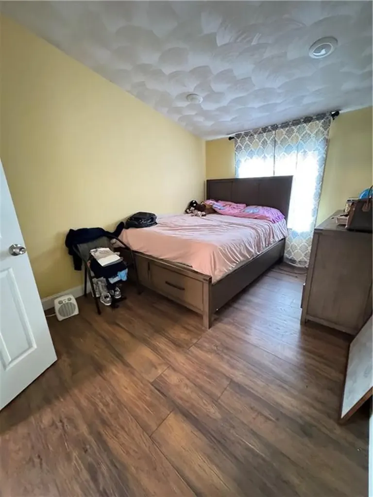 91 Seabiscuit Place Pawtucket RI 02861