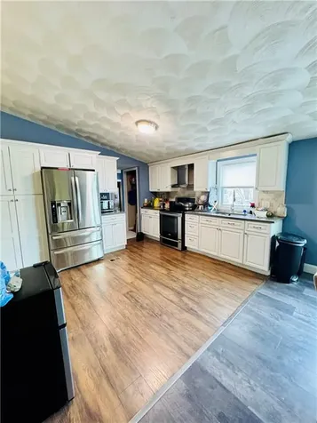 91 Seabiscuit Place Pawtucket RI 02861