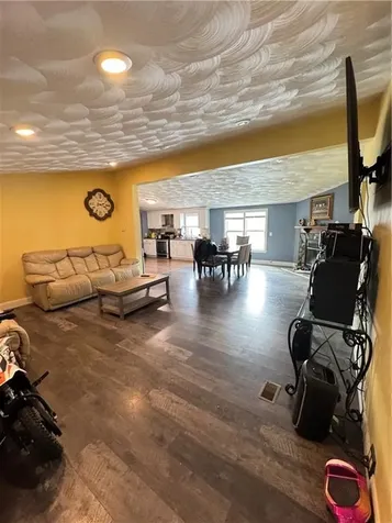 91 Seabiscuit Place Pawtucket RI 02861