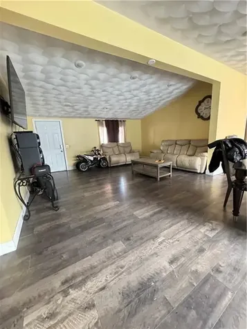 91 Seabiscuit Place Pawtucket RI 02861