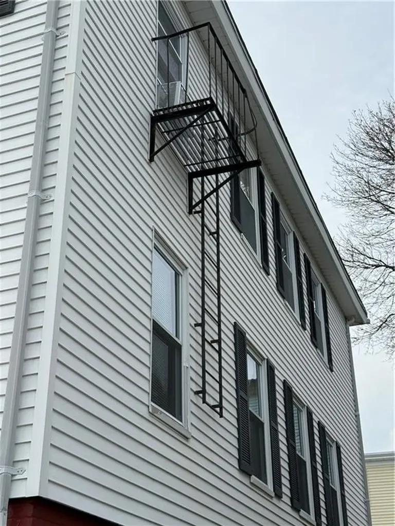 20 Gridley Street Providence RI 02904