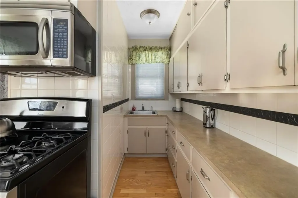 20 Gridley Street Providence RI 02904