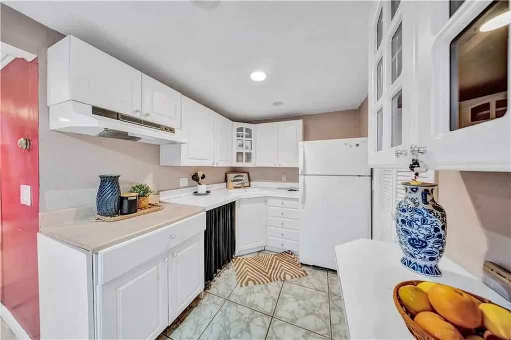 3945 Post Road Warwick RI 02886