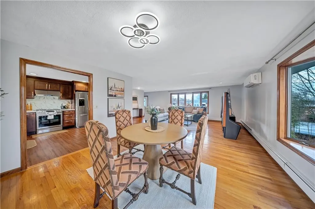 3945 Post Road Warwick RI 02886