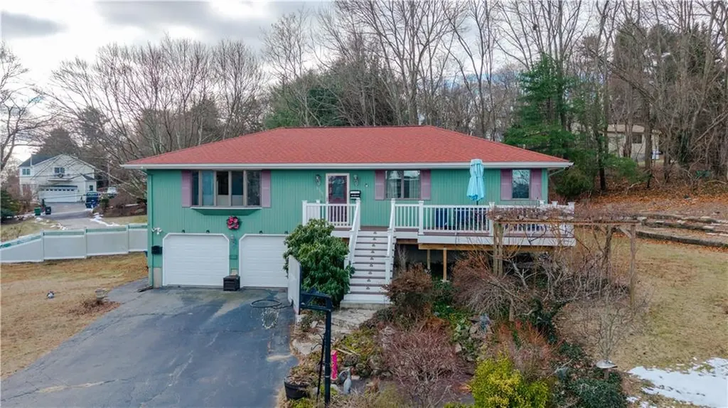 3945 Post Road Warwick RI 02886