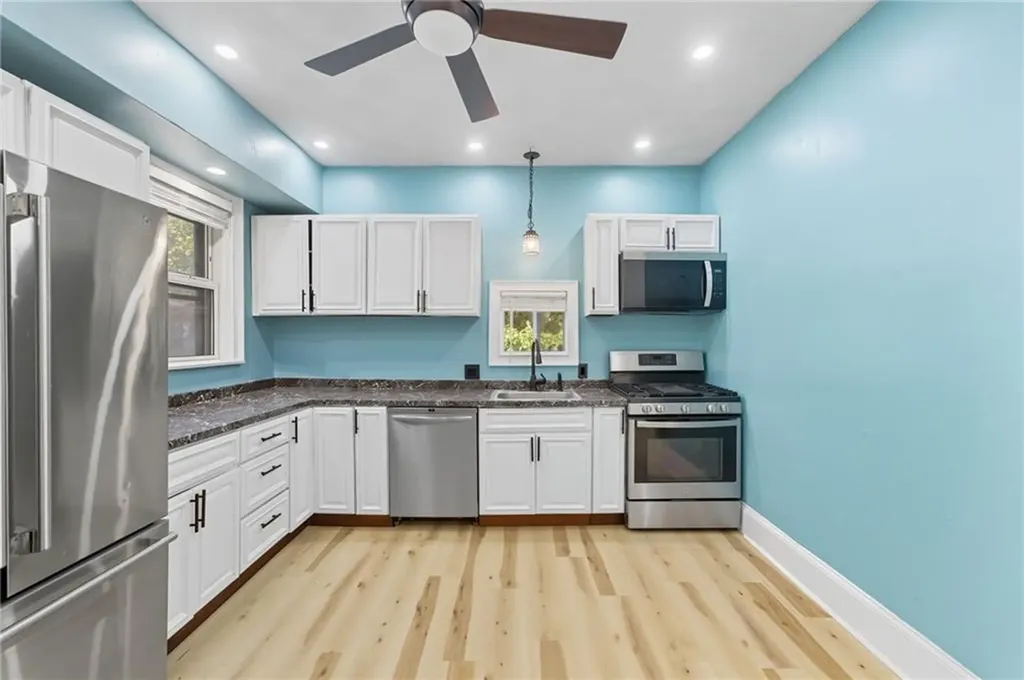 20 Brush Hill Road Providence RI 02909