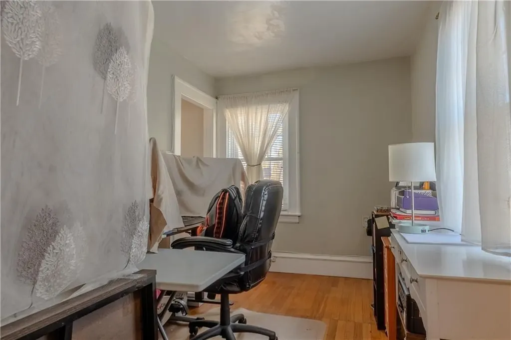 73 Western Promenade Street Cranston RI 02905