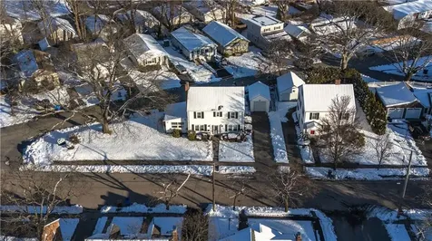 73 Western Promenade Street Cranston RI 02905