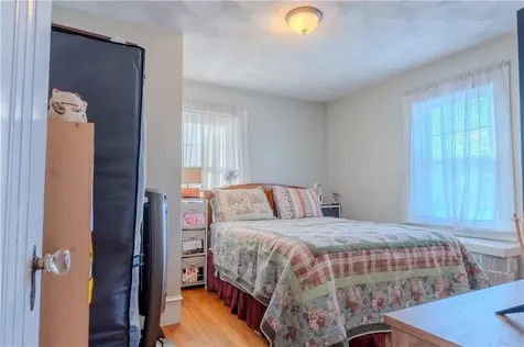 73 Western Promenade Street Cranston RI 02905