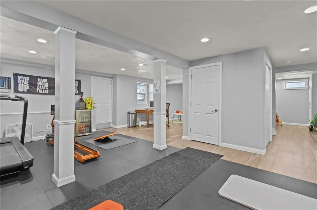 305 Spring Valley Drive East Greenwich RI 02818