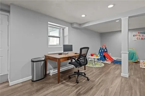 305 Spring Valley Drive East Greenwich RI 02818