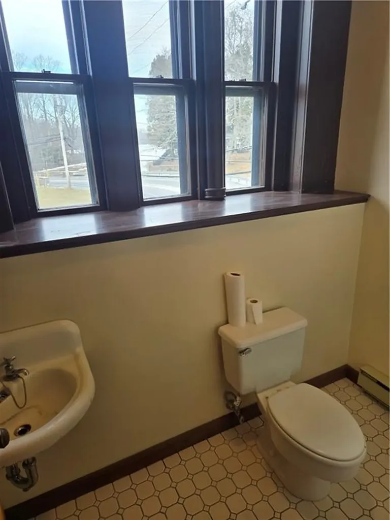 1070 Kingstown Road South Kingstown RI 02879