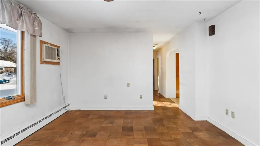 30 Torrington Drive Warwick RI 02889