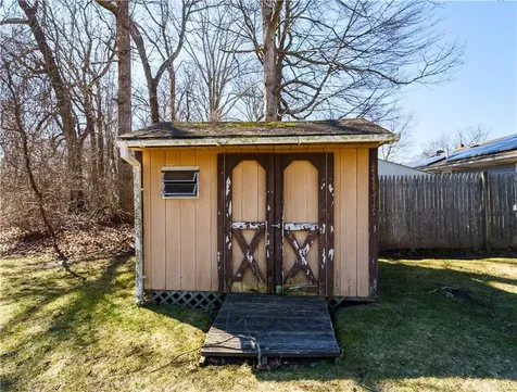 30 Torrington Drive Warwick RI 02889