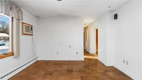 30 Torrington Drive Warwick RI 02889