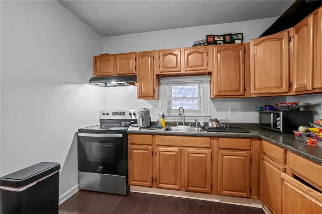 47 Mary Street Pawtucket RI 02860