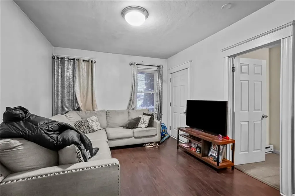 47 Mary Street Pawtucket RI 02860