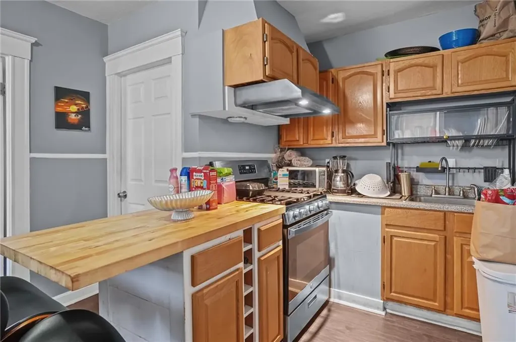 47 Mary Street Pawtucket RI 02860