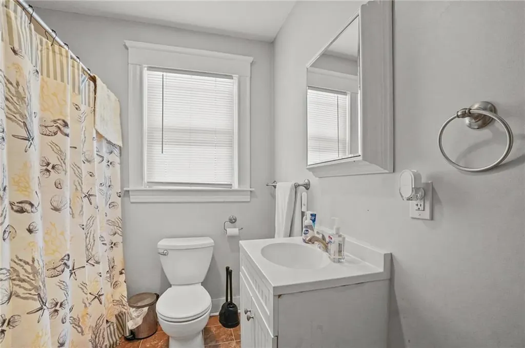 47 Mary Street Pawtucket RI 02860