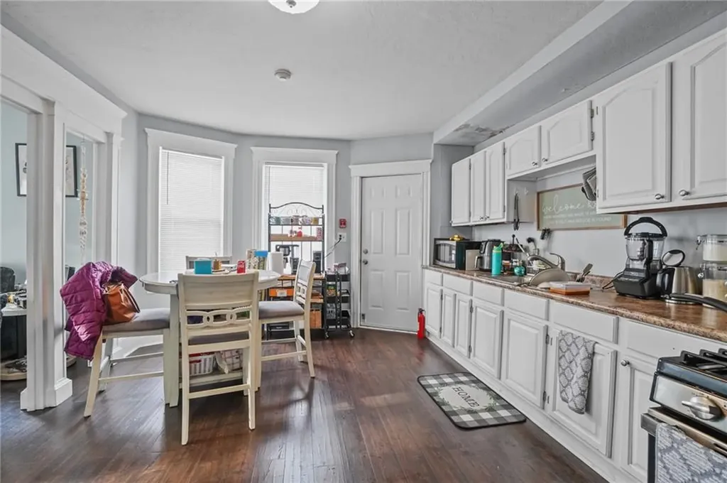 47 Mary Street Pawtucket RI 02860