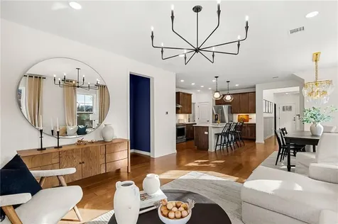 40 East Point Drive East Providence RI 02916