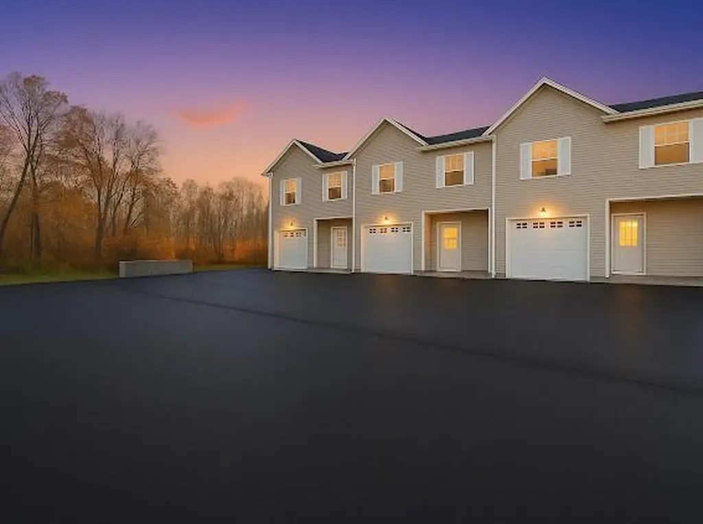 111 Ayda Rose Avenue West Warwick RI 02893