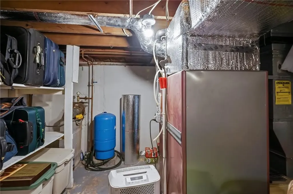 33 Orchard View Road Portsmouth RI 02871