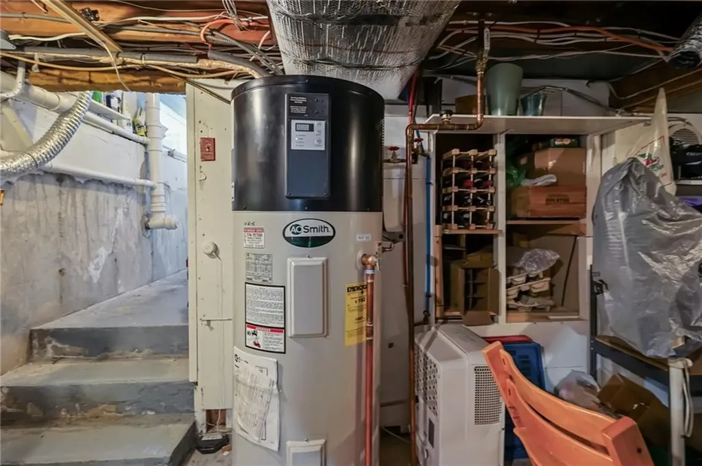 33 Orchard View Road Portsmouth RI 02871