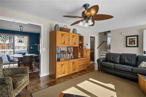 33 Orchard View Road Portsmouth RI 02871