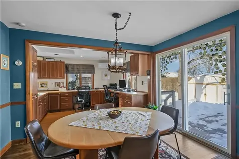 33 Orchard View Road Portsmouth RI 02871