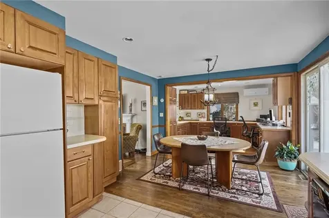 33 Orchard View Road Portsmouth RI 02871