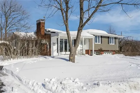 33 Orchard View Road Portsmouth RI 02871